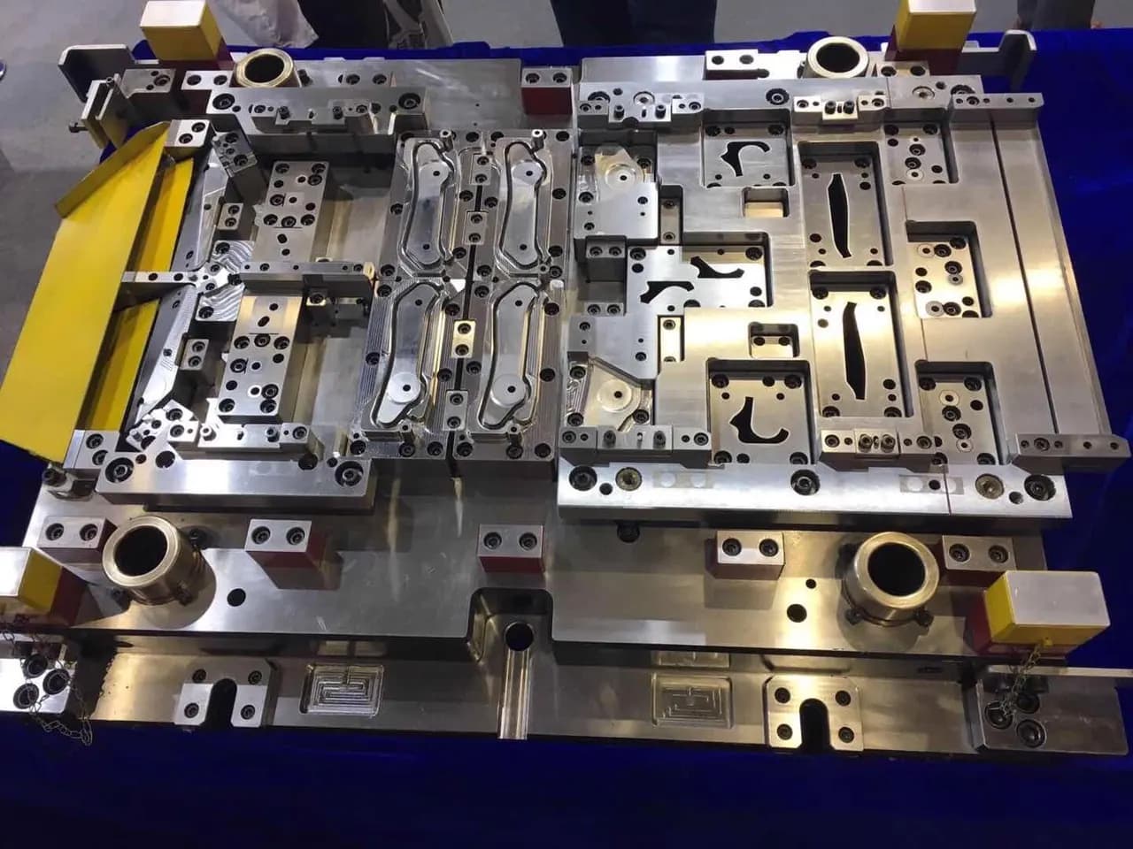 Progressive / production die tooling